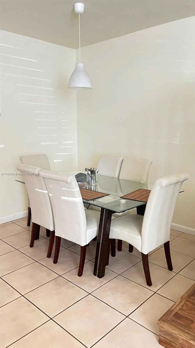 2462 SE 15th Place unit 339, Homestead, FL 33035 - photo 3