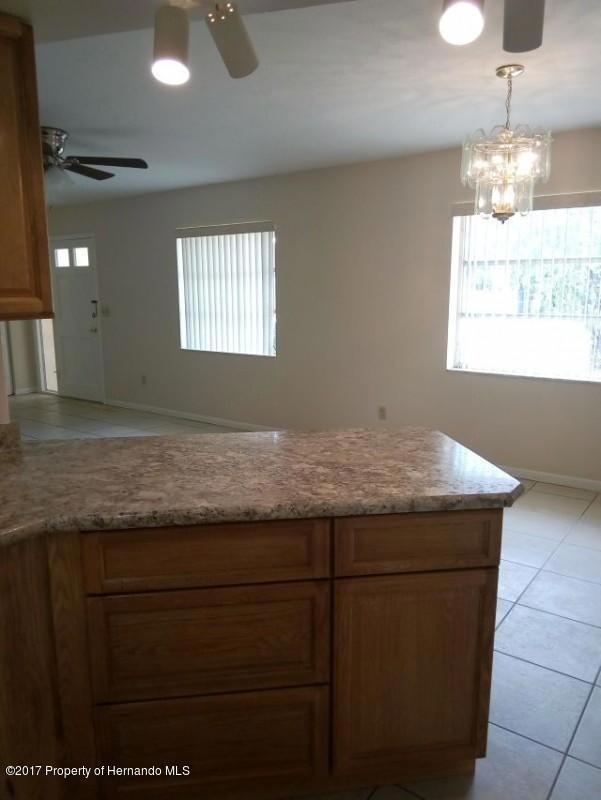 kitchen3jpg