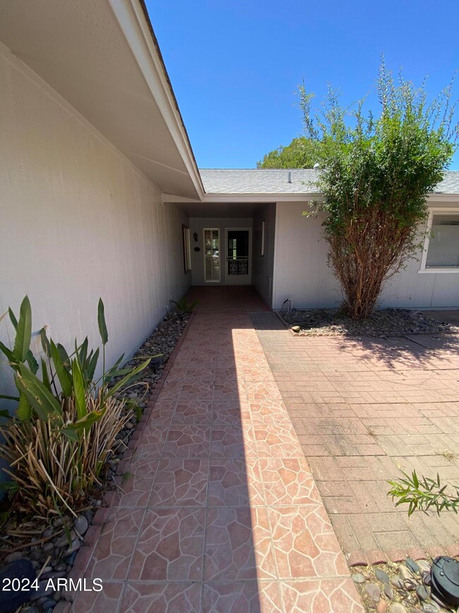 18010 N 99th Dr, Sun City, AZ 85373 - photo 5