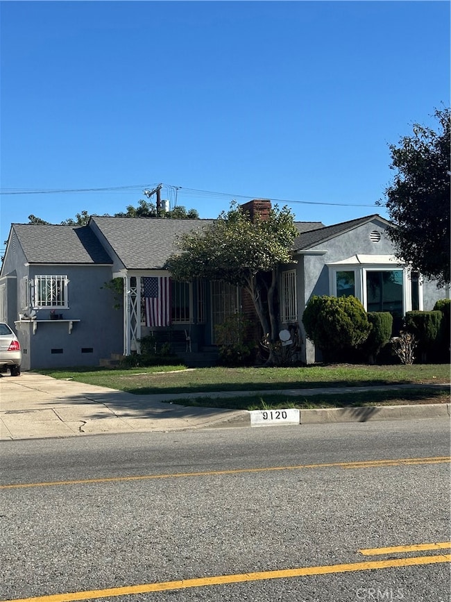 9120 S Van Ness Ave, Los Angeles, CA 90047 - photo 2