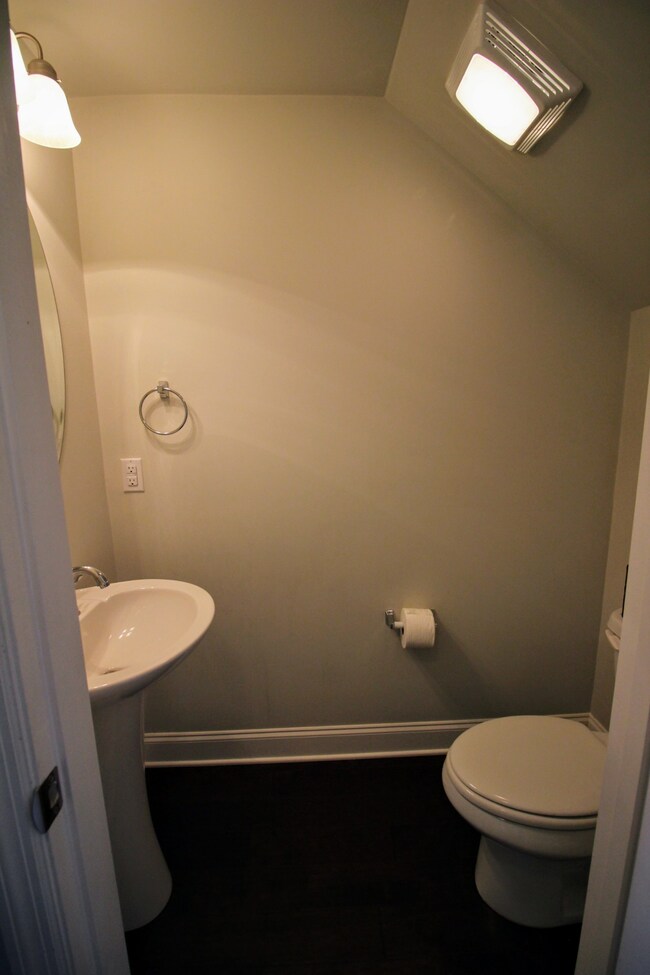 1036 Daniel Ln, Spring Hill, TN 37174 - photo 6