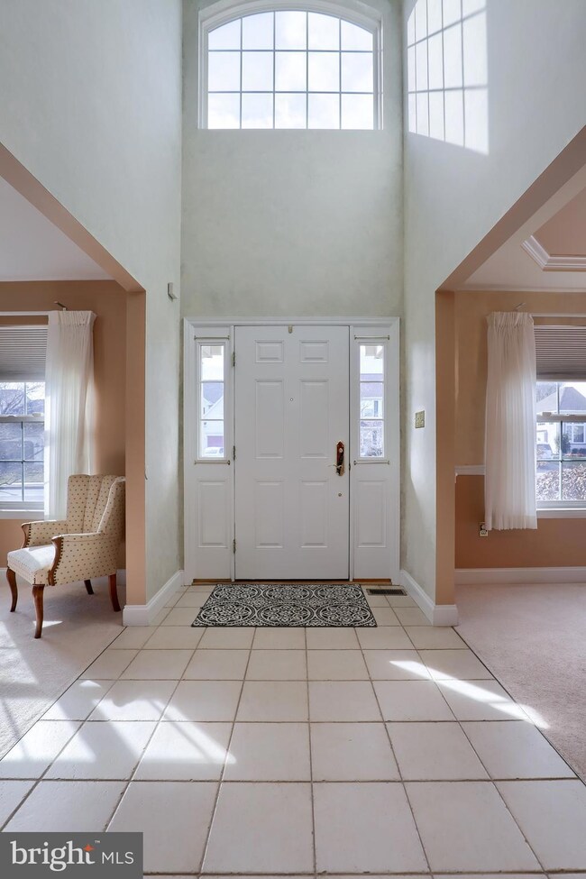 2513 Jacob Dr, Reading, PA 19608 - photo 5