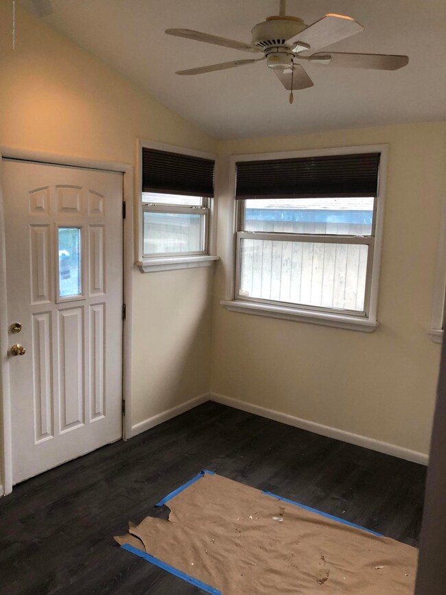 123 1st St unit 1, Keyport, NJ 07735 - photo 5