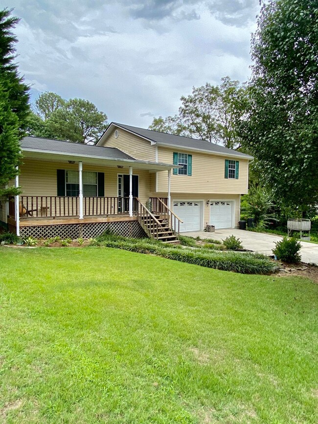 663 Champagne Trail, Dalton, GA 30721 - photo 2