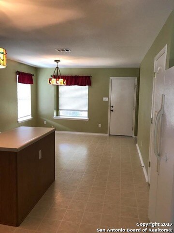 10531 Marengo Ln, San Antonio, TX 78254 - photo 6