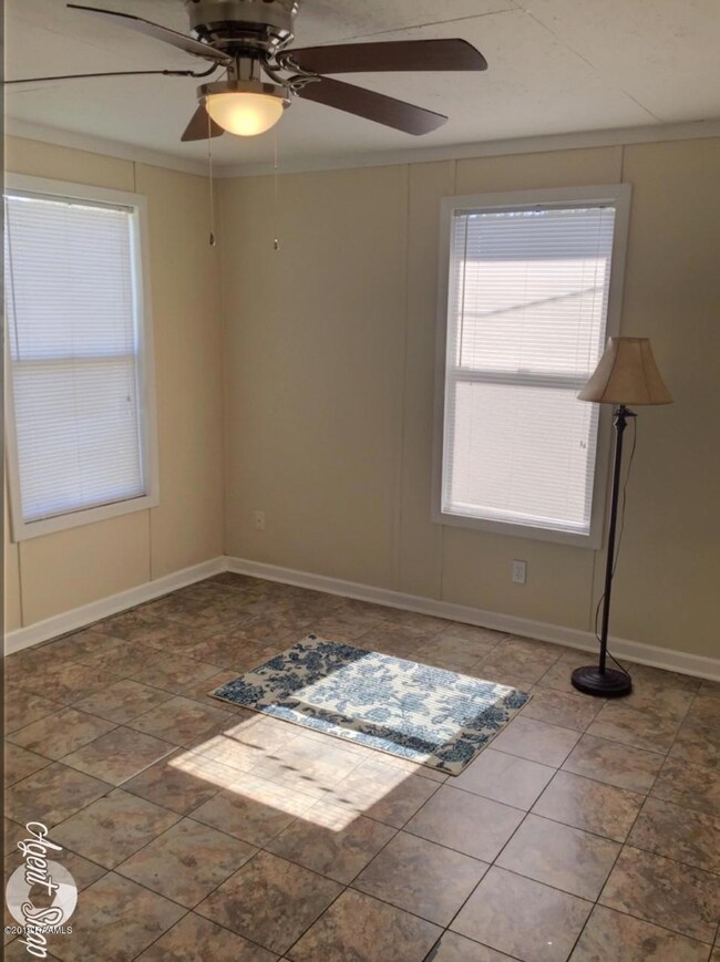 1312 S Weeks St, New Iberia, LA 70560 - photo 4