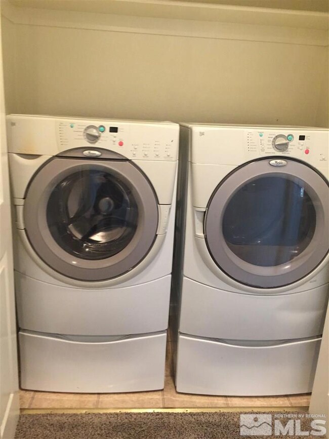 737 18th St, Sparks, NV 89431 - photo 6