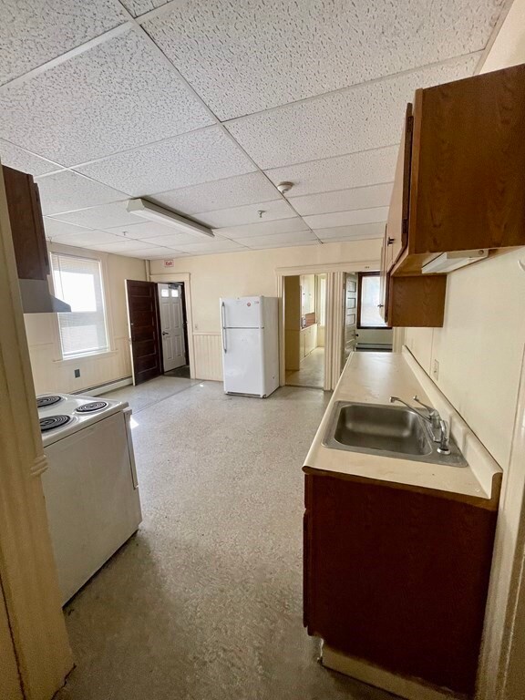 70 Florence St, Worcester, MA 01610 - photo 5