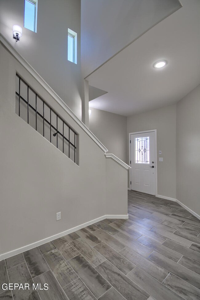 13154 Oakhampton Ave, El Paso, TX 79928 - photo 2