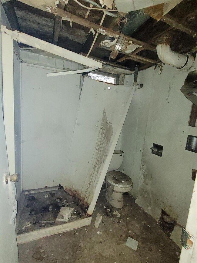 4680 Delaware St, Gary, IN 46409 - photo 7