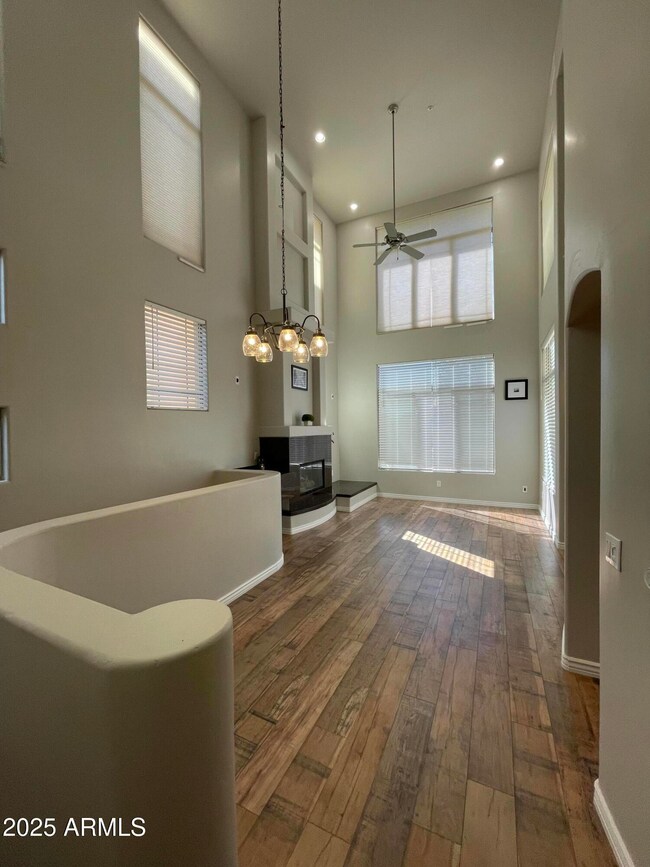 14450 N Thompson Peak Pkwy unit 212, Scottsdale, AZ 85260 - photo 6