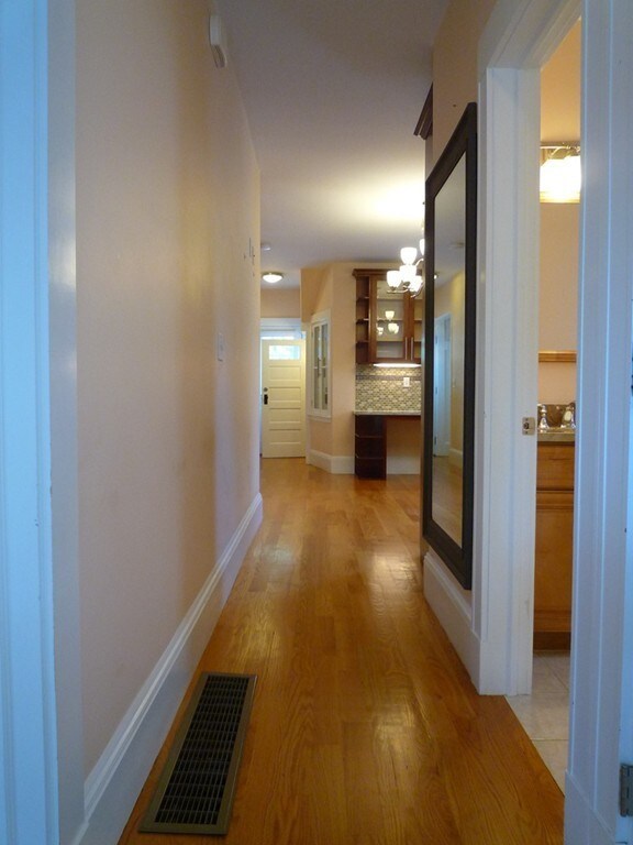 34 Oxford Ave, Belmont, MA 02478 - photo 2