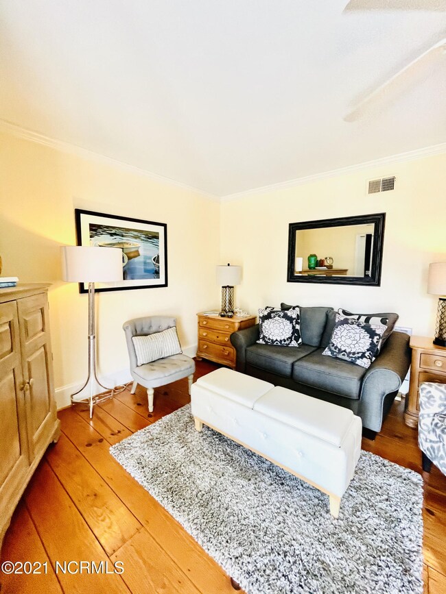 Living Room 5