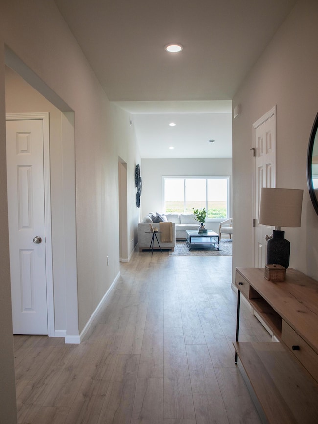 2952 74th Ave S, Fargo, ND 58104 - photo 2