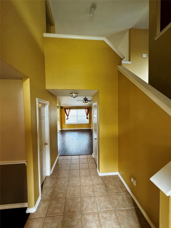 5405 Palo Duro Dr, Pearland, TX 77584 - photo 2