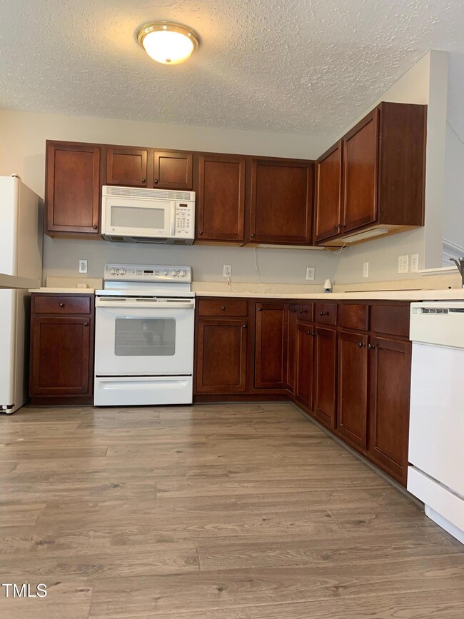 Kitchen-2