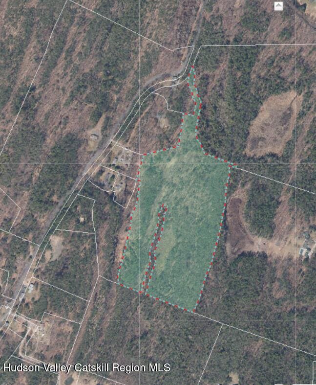 Manorville 28.4 Acres