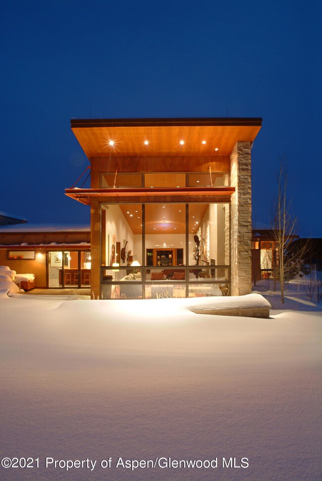 Image E329