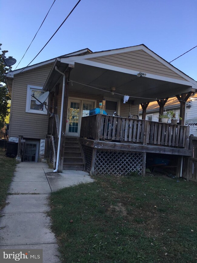 3607 Tulip Ave, Halethorpe, MD 21227 - photo 2