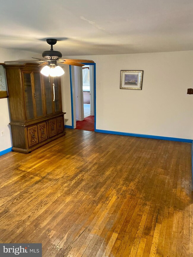 4856 Kings Hwy, Colonial Beach, VA 22443 - photo 3