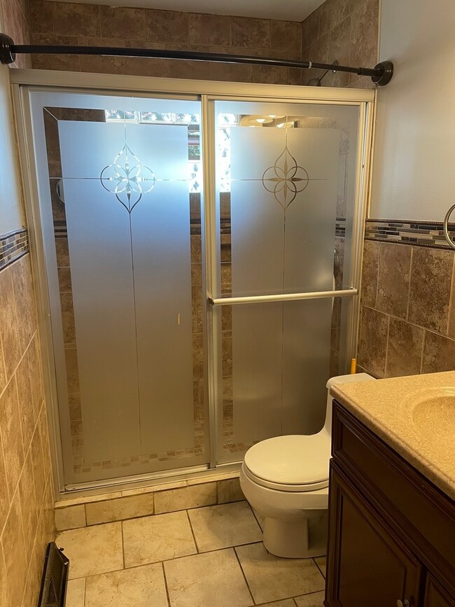 1539 W Illinois Ave, Aurora, IL 60506 - photo 6