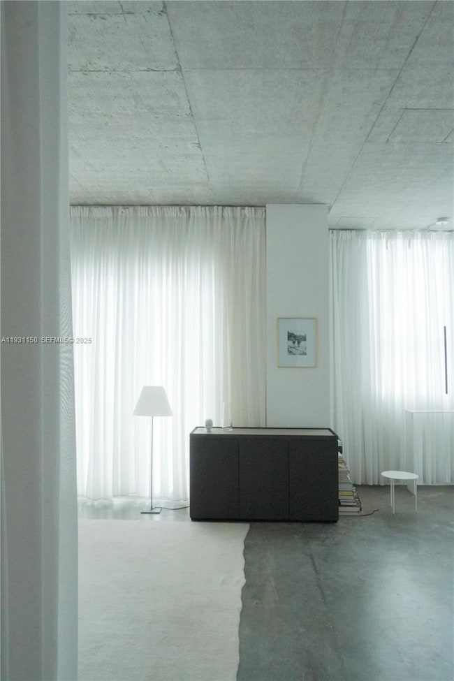 133 NE 2nd Ave unit 1608, Miami, FL 33132 - photo 2