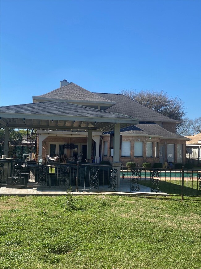 7634 Antoine Dr, Houston, TX 77088 - photo 7