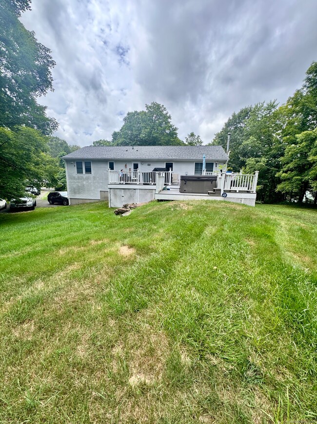 108 Webb Cir, Monroe, CT 06468 - photo 4