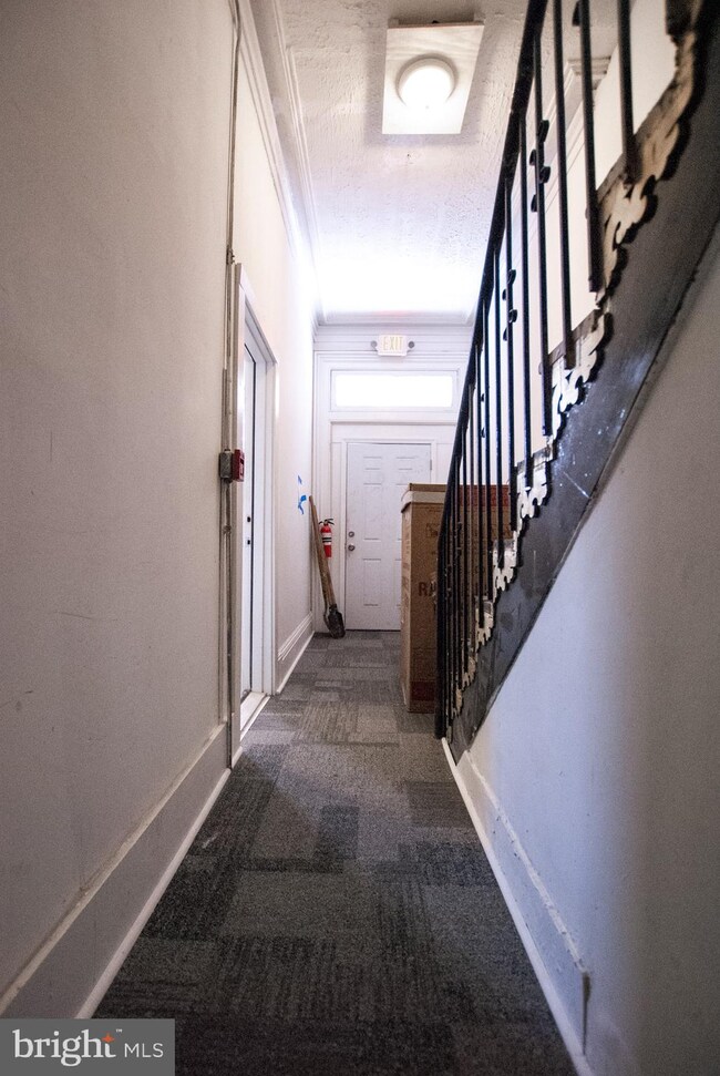 326 N Carey St, Baltimore, MD 21223 - photo 3