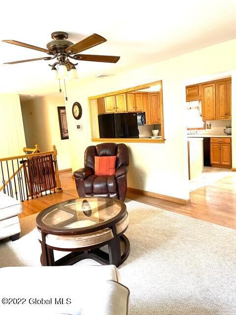 Living Rm