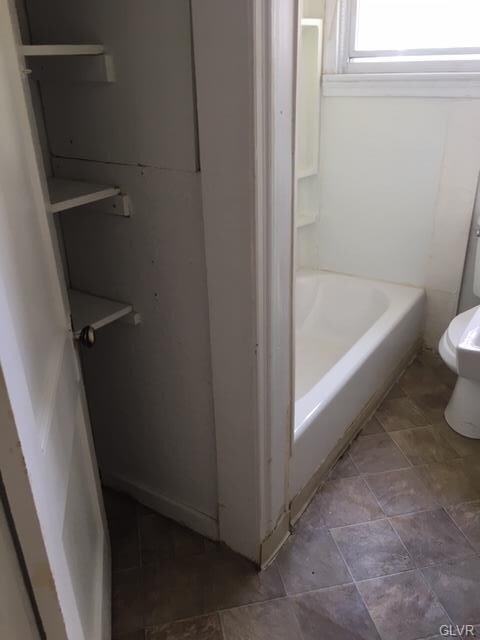 1248 W Walnut St unit 3 - 3rd floor, Allentown, PA 18102 - photo 6