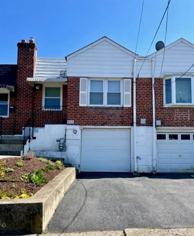2318 2nd St!