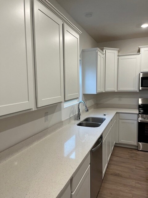 142 Winding Brook Way, Pendleton, IN 46064 - photo 3