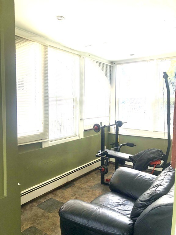 100 Lynn St, Everett, MA 02149 - photo 6