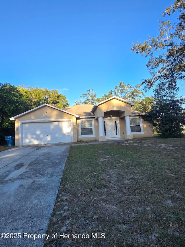 1330 Clovis Ln, Spring Hill, FL 34608 - photo 4