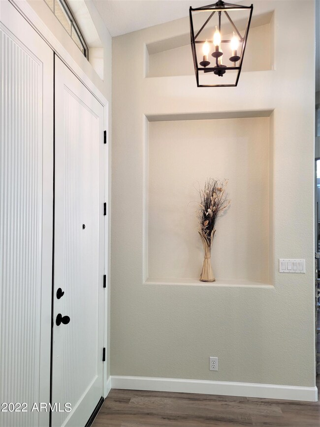 521 N Superstition Blvd, Chandler, AZ 85225 - photo 5