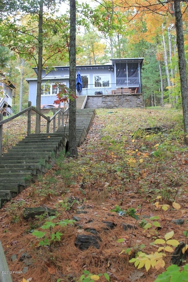 60 Paupack Point Rd, Hawley, PA 18428 - photo 5