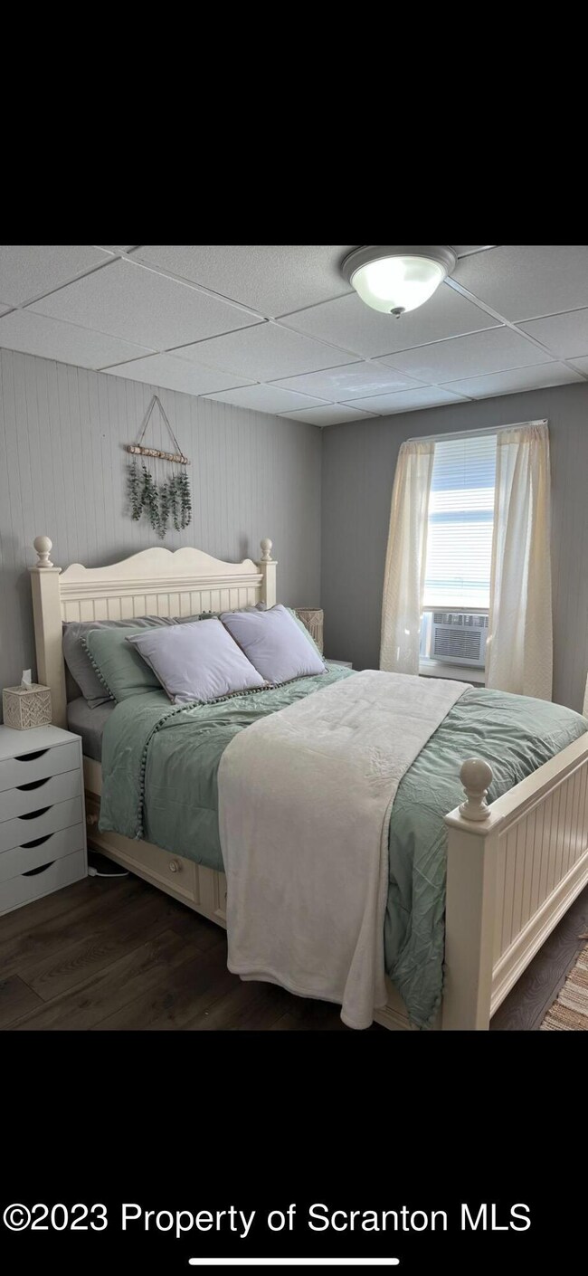 827 N Main 2nd Floor Ave, Scranton, PA 18504 - photo 5