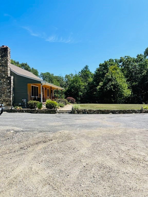 74 Ledgestone Rd, Douglas, MA 01516 - photo 7