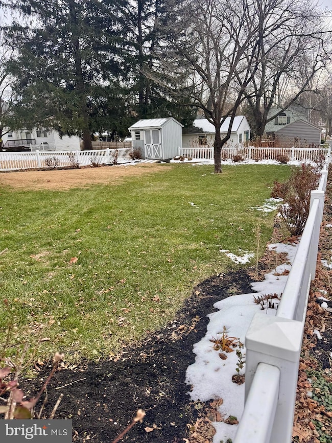 104 Locust St, Annville, PA 17003 - photo 4