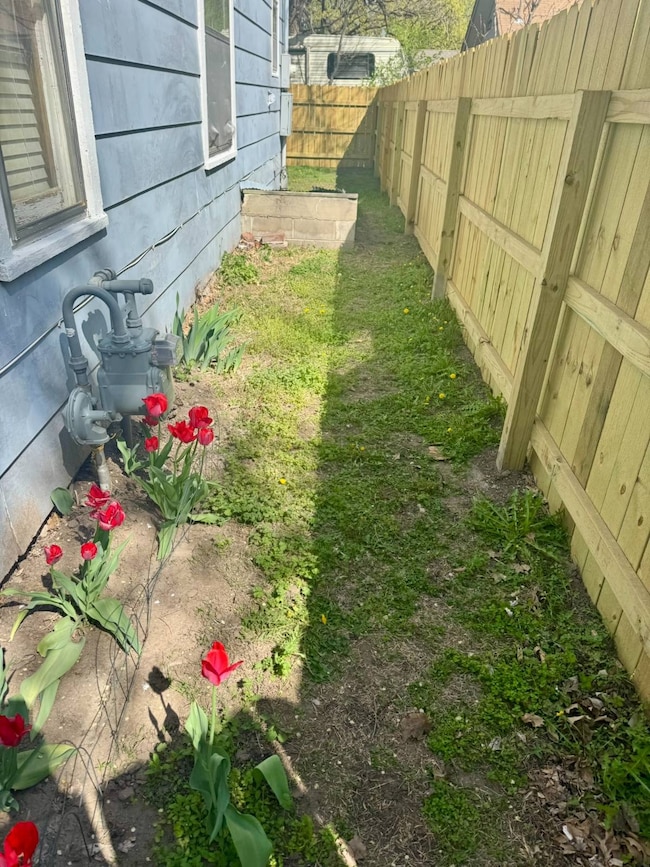 417 Valley St, Concordia, KS 66901 - photo 3