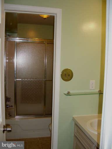 1506 Lowell Ct unit 22, Crofton, MD 21114 - photo 5