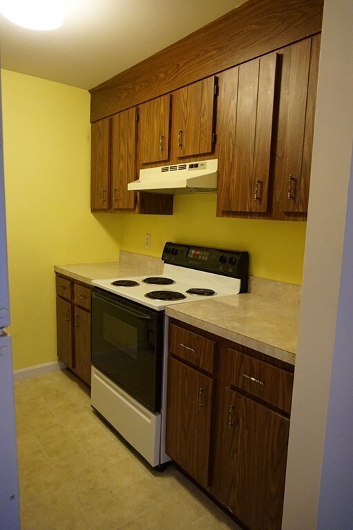 440 North Ave unit 256, Haverhill, MA 01830 - photo 4
