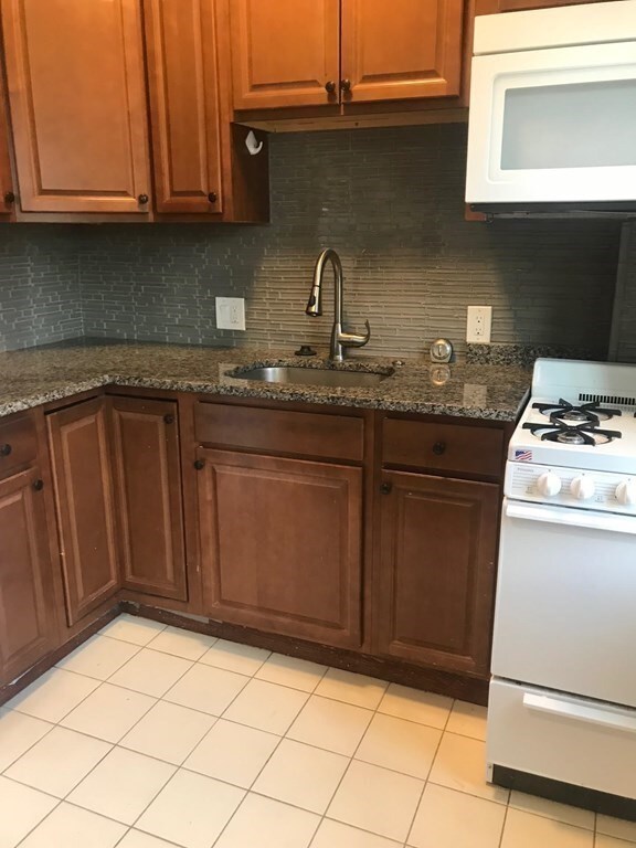 35 Queensberry St unit 12, Boston, MA 02215 - photo 4