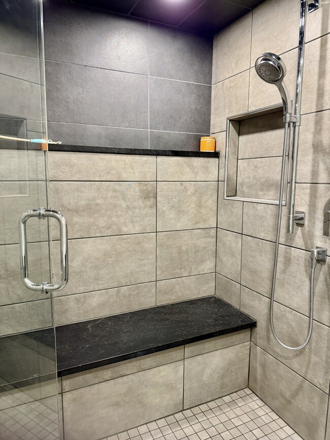 Wessex Towers Condominiums unit 1102, Nashville, TN 37205 - photo 5