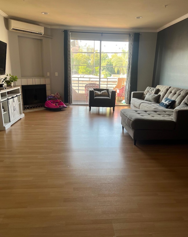 640 W 4th St unit 205, Long Beach, CA 90802 - photo 6