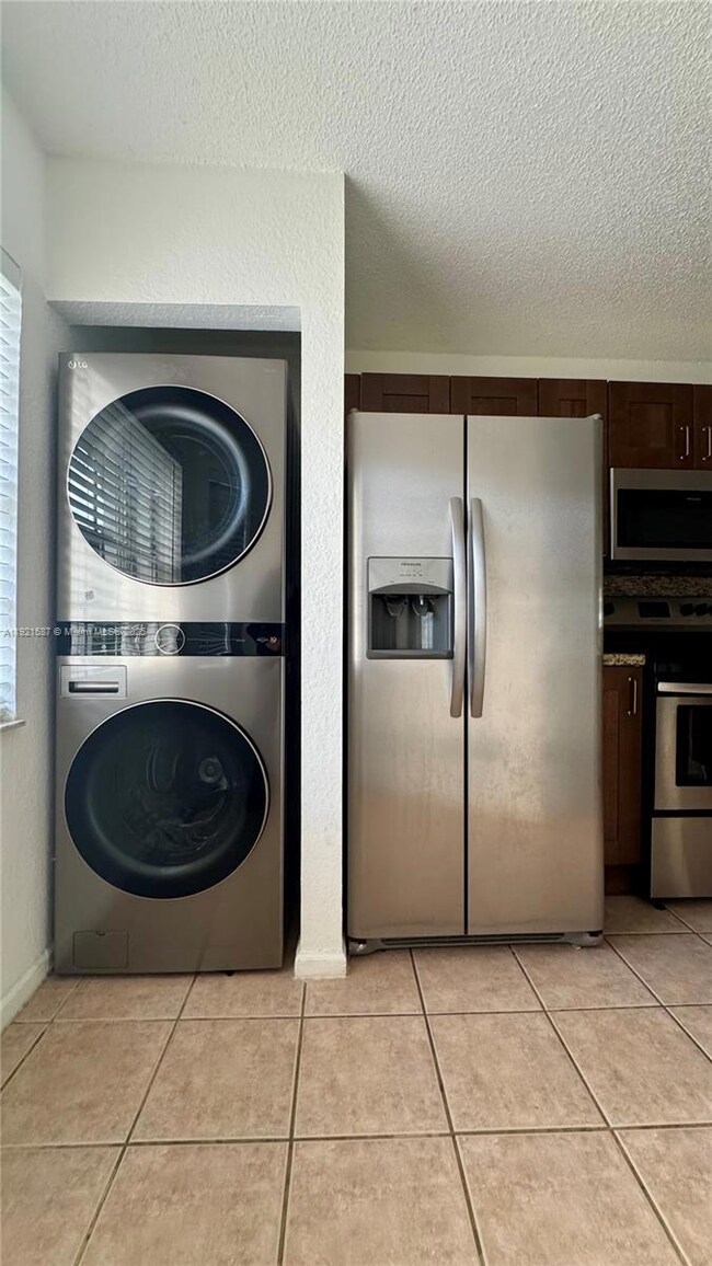 12124 SW 143rd Ln unit 85, Miami, FL 33186 - photo 5