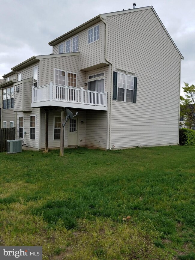 1402 Pangbourne Way, Hanover, MD 21076 - photo 3