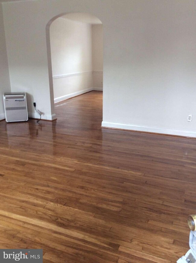 1909 Swansea Rd unit 1, Baltimore, MD 21239 - photo 2