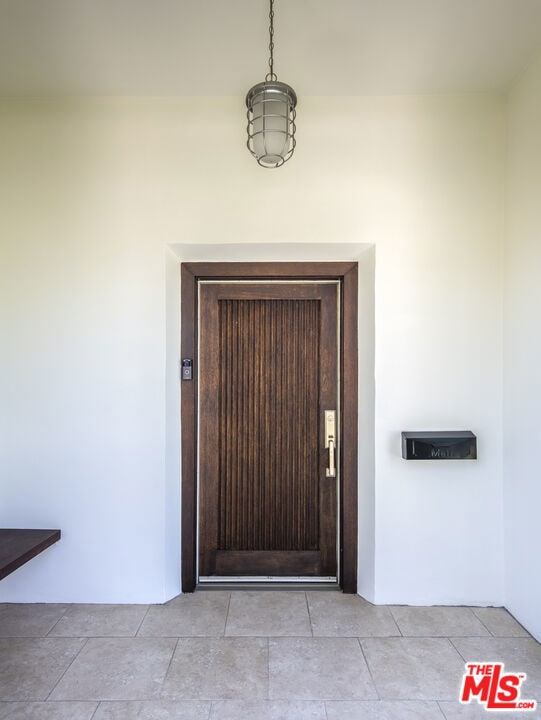 4947 Varna Ave, Sherman Oaks, CA 91423 - photo 2